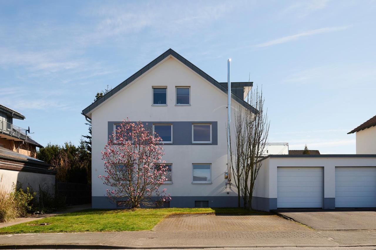 Grosszuegig & Stilvoll Parkplatz ,Ruhige Lage, 5 Personen, Langzeit Apartment Paderborn Exterior foto